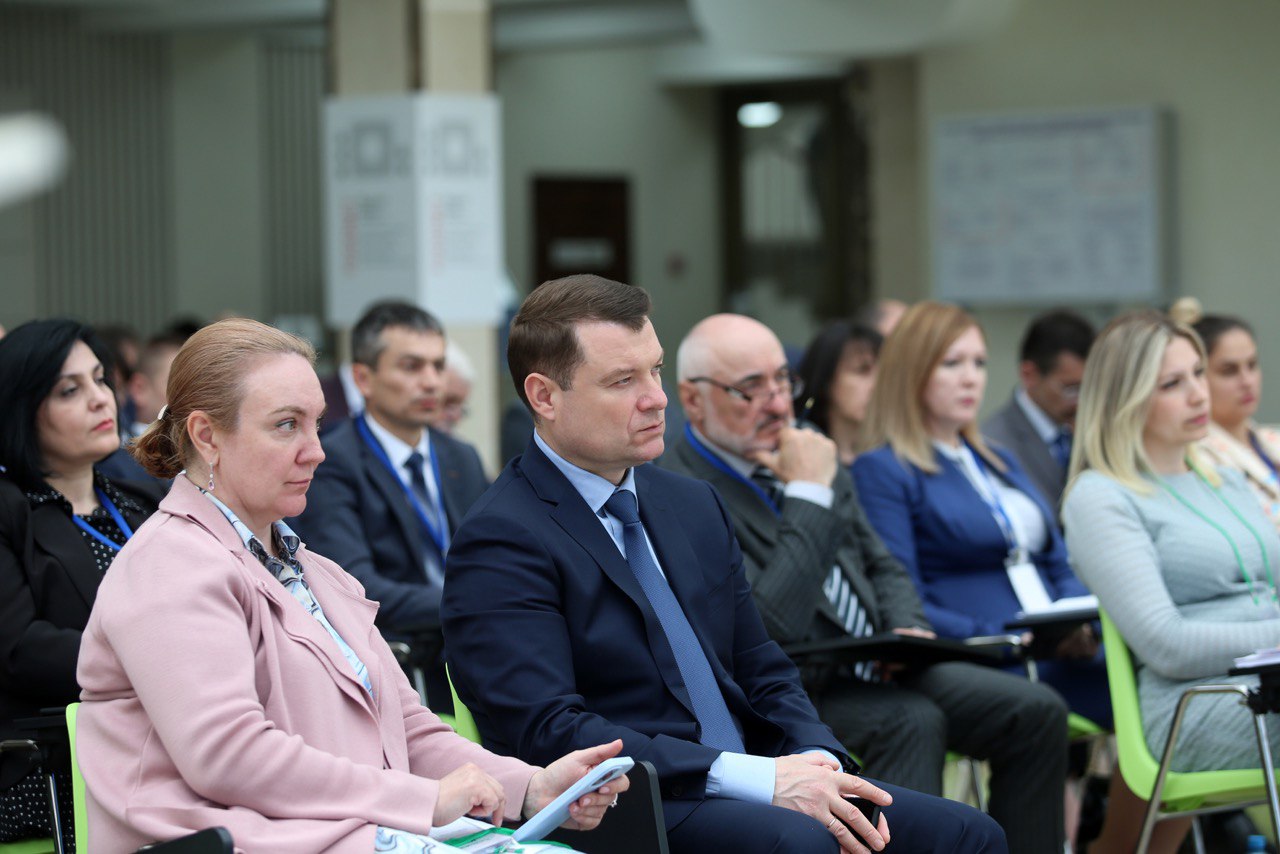 Развитие системы СПО в Северо-Кавказском федеральном округе обсудили на стратегической сессии в Ставрополе